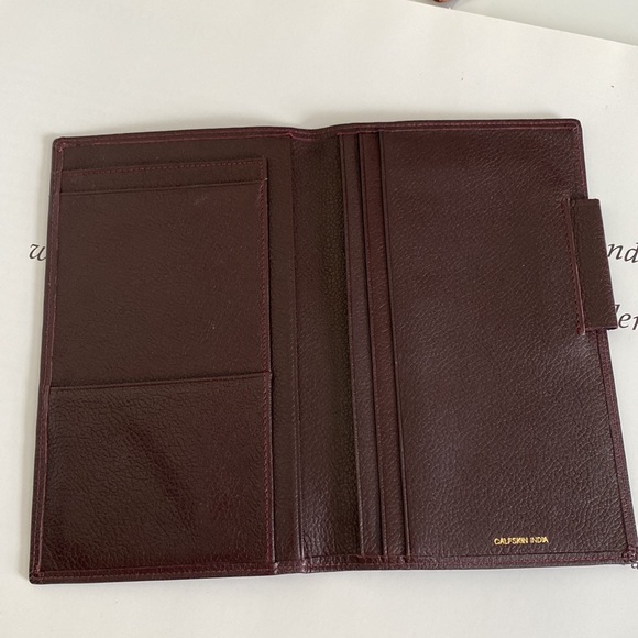 Bundle of checkbook/passport wallet (WC) - Picture 3 of 6